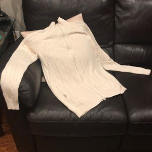 MEN’S SWEATER